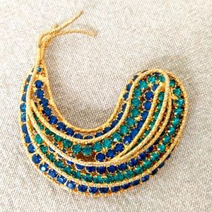 Unique Vintage Crystals Gourd Pin